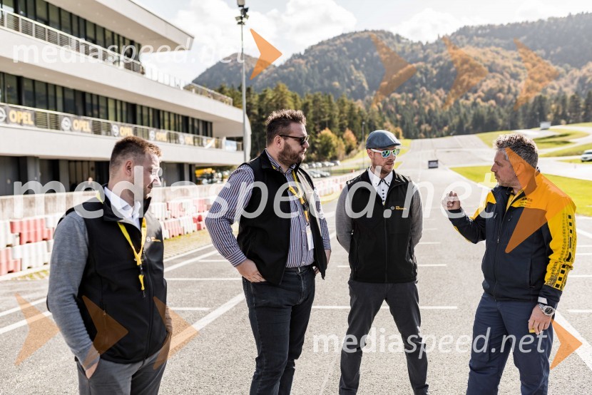 Slovenska predstavitev Oplove ponudbe gospodarskih vozil