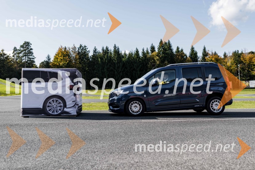 Slovenska predstavitev Oplove ponudbe gospodarskih vozil