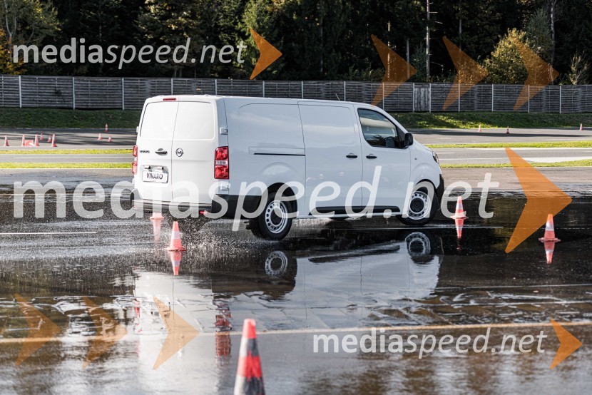 Slovenska predstavitev Oplove ponudbe gospodarskih vozil