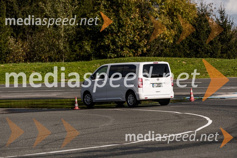 Slovenska predstavitev Oplove ponudbe gospodarskih vozil