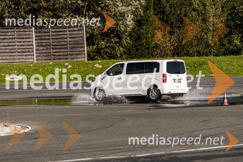 Slovenska predstavitev Oplove ponudbe gospodarskih vozil