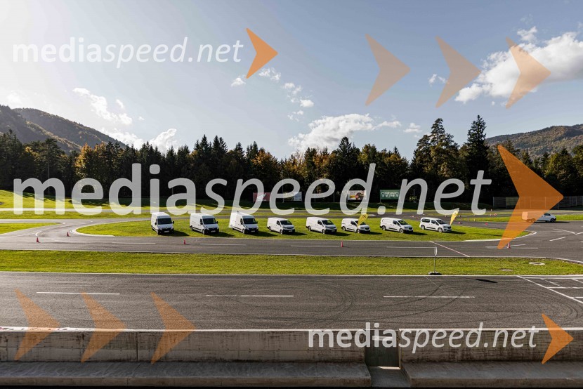 Slovenska predstavitev Oplove ponudbe gospodarskih vozil