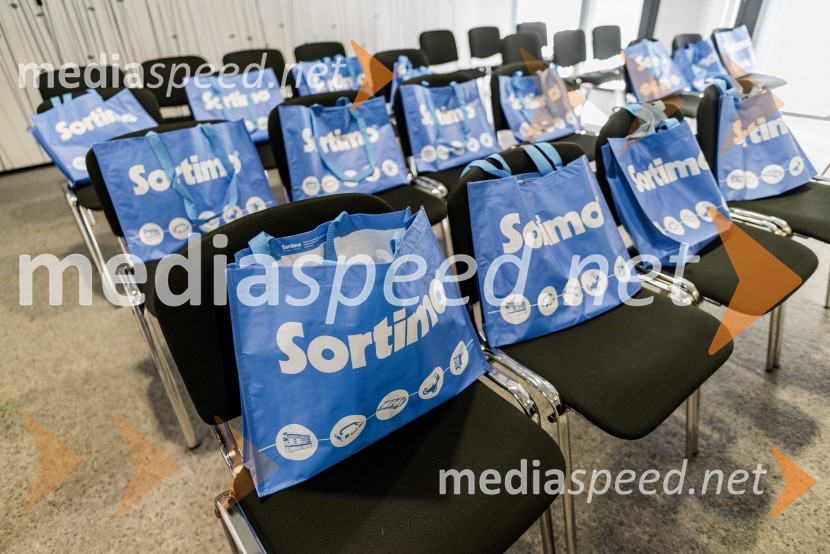 Slovenska predstavitev Oplove ponudbe gospodarskih vozil