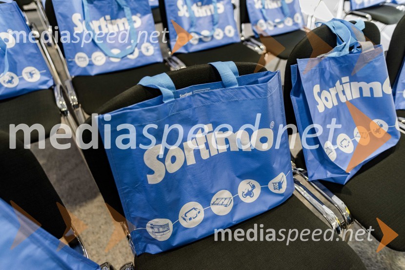 Slovenska predstavitev Oplove ponudbe gospodarskih vozil