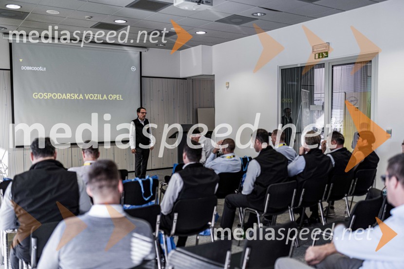 Slovenska predstavitev Oplove ponudbe gospodarskih vozil