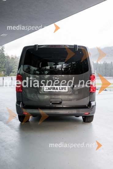 Slovenska predstavitev Oplove ponudbe gospodarskih vozil