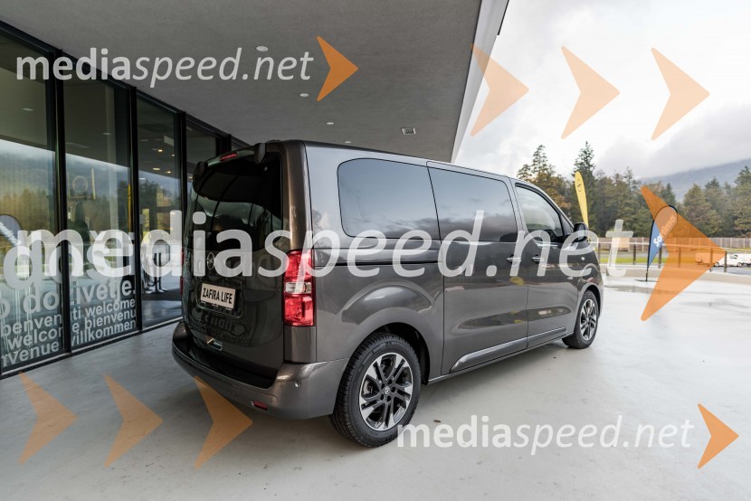 Slovenska predstavitev Oplove ponudbe gospodarskih vozil