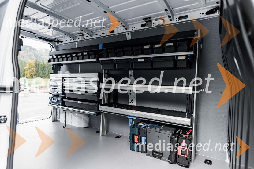 Slovenska predstavitev Oplove ponudbe gospodarskih vozil