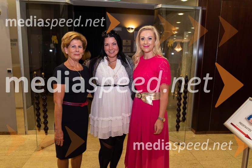  Tatjana  Kolenc;  ... ;  Klaudija Javornik,  Adacta d.o.o.Predstavitev knjige Klaudije Javornik & Tatjane Kolenc: Do srčnega voditeljstva