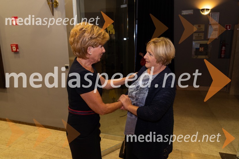  Tatjana  Kolenc;  ... Predstavitev knjige Klaudije Javornik & Tatjane Kolenc: Do srčnega voditeljstva