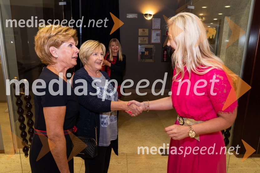  Tatjana  Kolenc;  ... ;  Klaudija Javornik,  Adacta d.o.o.Predstavitev knjige Klaudije Javornik & Tatjane Kolenc: Do srčnega voditeljstva