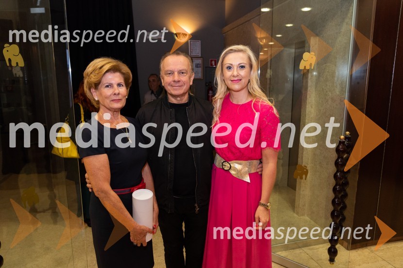  Tatjana  Kolenc;  Marko Vodnik;  Klaudija Javornik,  Adacta d.o.o.Predstavitev knjige Klaudije Javornik & Tatjane Kolenc: Do srčnega voditeljstva