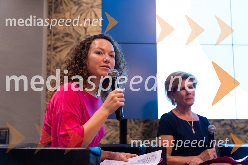  ... ;  Tatjana  KolencPredstavitev knjige Klaudije Javornik & Tatjane Kolenc: Do srčnega voditeljstva