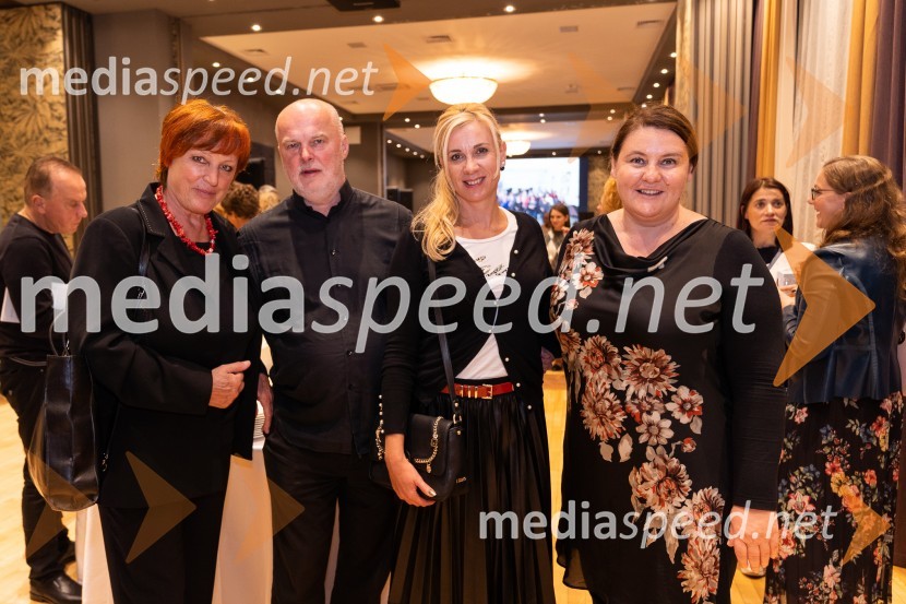  ... ;  ... ;  ... ;  Diana  JecićPredstavitev knjige Klaudije Javornik & Tatjane Kolenc: Do srčnega voditeljstva