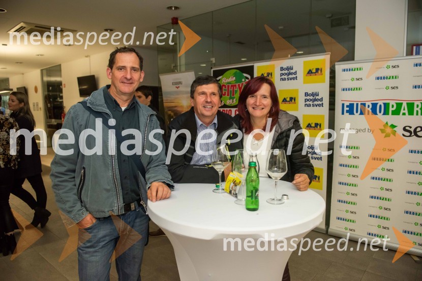  ... ;  Anton  Pravdič;  Irena  PravdičPUBECI že petič zavzeli Maribor