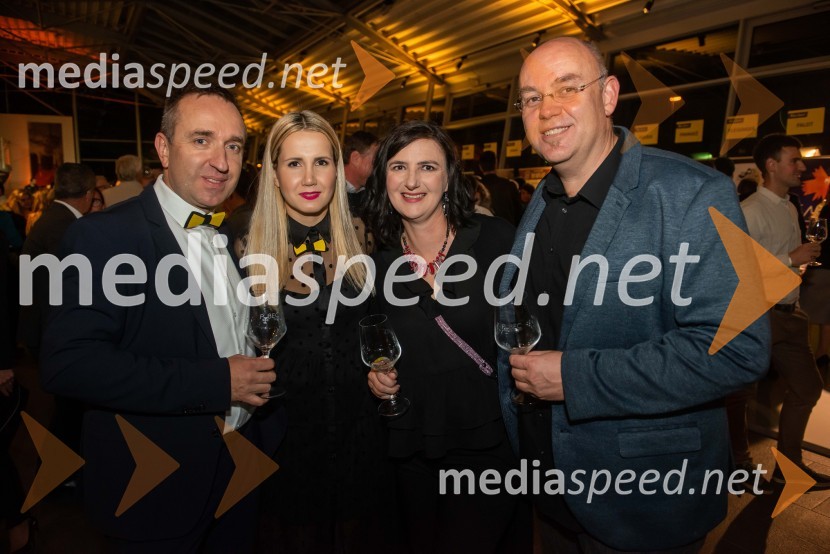  Borut  Cvetko, kreativni direktor, Mediaspeed;  Natalija Cvetko, vodja projektov, Mediaspeed;  Nataša Jeza Kotnik, vodja marketinga Agencija Sonček;  Gregor KotnikPUBECI že petič zavzeli Maribor