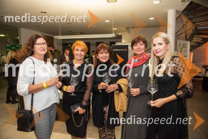  ... ;  Nena Horvat, vodja marketinga City Center;  ... ;  ... ;  Natalija Cvetko, vodja projektov, MediaspeedPUBECI že petič zavzeli Maribor