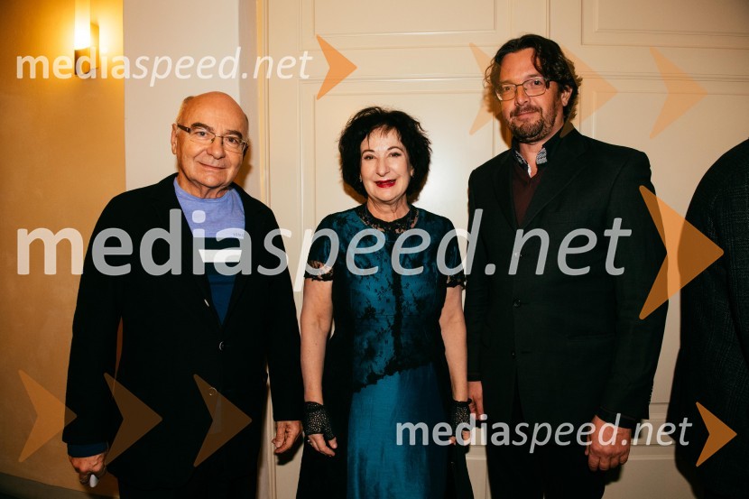  Mitja Rotovnik, nekdanji direktor Cankarjevega doma;  Polona Vetrih, igralka;  ... Premiera, Veliki Gatsby