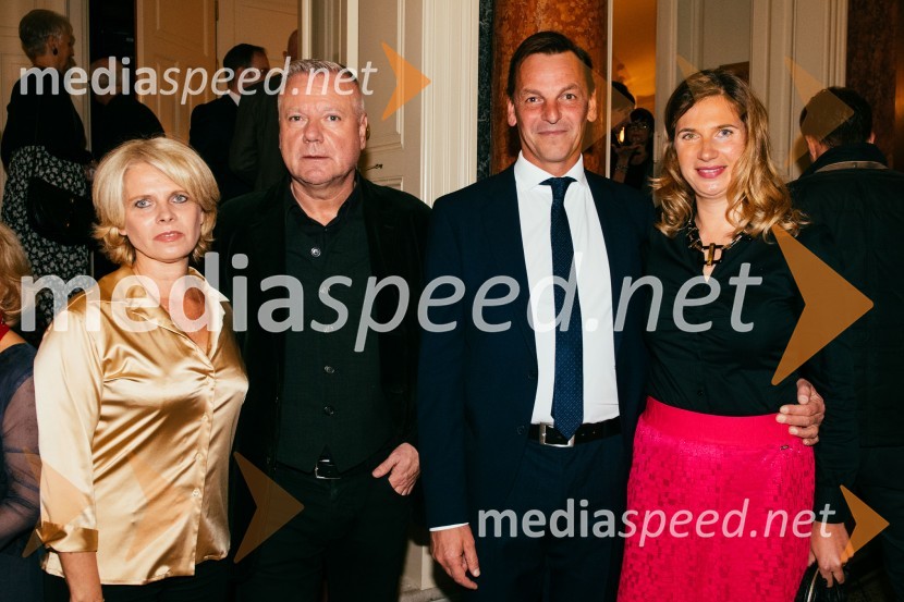  Natalija Ravter;  Staš Ravter, v.d. ravnatelja SNG Opera in balet Ljubljana;  Tomaž Rode, predsednik Društva baletnih umetnikov Slovenije;  Barbara Čepirlo Čičigoj, odnosi z javnostjo Opera in Balet LjubljanaPremiera, Veliki Gatsby