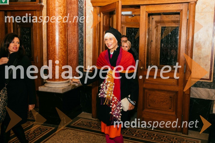  Barbra Drnač , slovenska plesalka, koreografinja in televizijska voditeljicaPremiera, Veliki Gatsby