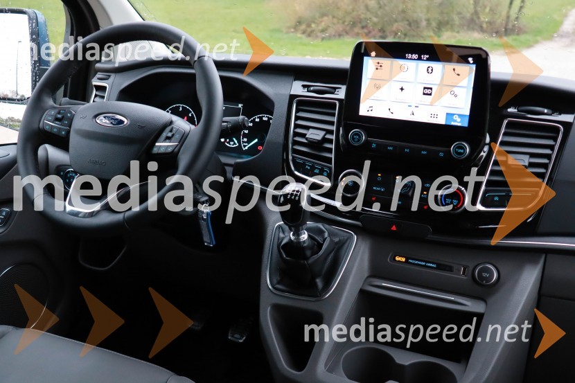 Slovenska predstavitev novega Ford Rangerja in Customa m-HEV