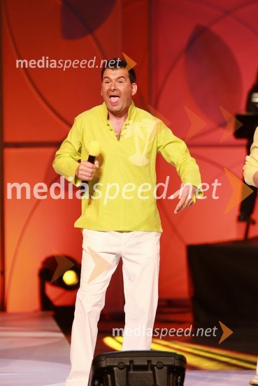 Skupina MalibuFestival narečnih popevk 2008