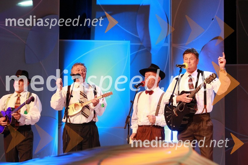 Prifarski muzikantiFestival narečnih popevk 2008