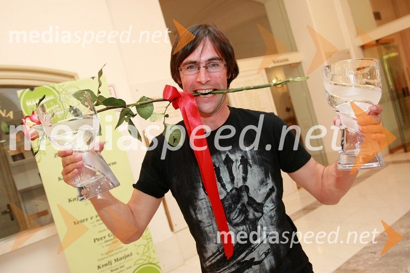 Žiga Bižal, avtor pesmi Lepu je blu skupine Prifarski muzikantiFestival narečnih popevk 2008