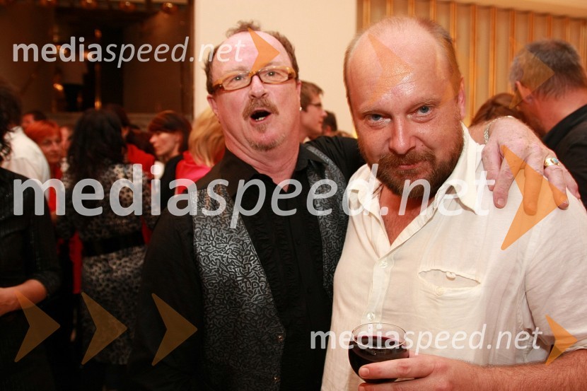 Tomaž Domicelj, pevec in Peter Musevski, igralecFestival narečnih popevk 2008