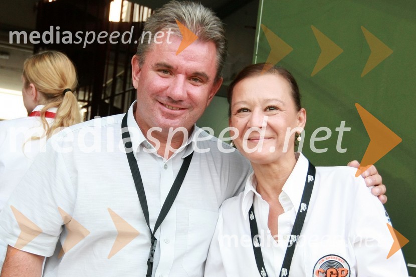 Andrej Vizjak, minister za gospodarstvo in Violeta Freeland, predsednica AMD KrškoSPEEDWAY SUPER POKAL SAX 2008