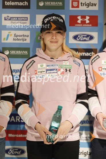  Špela Rogelj, smučarska skakalkaPredstavitev skakalcev in nordijcev za sezono 2020