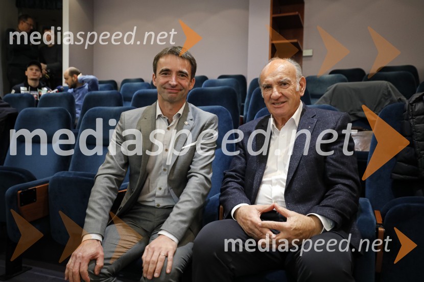 dr. Franci Petek, nekdanji smučarski skakalec in direktor SZS;  ... Predstavitev skakalcev in nordijcev za sezono 2020