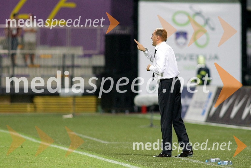 Vladimir Weiss, selektor Slovaške reprezentanceNogomet, Slovenija - Slovaška, Kvalifikacije SP 2010