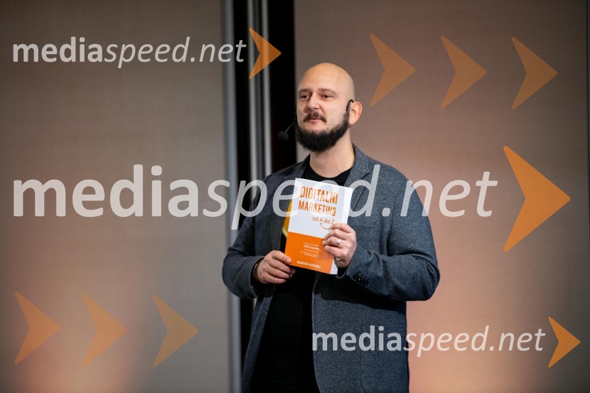  Martin Korošec, organizator, marketinški strokovnjak, avtor, predavatelj, direktor podjetja Rdeča Oranža d.o.o.Digitalni marketing od A do Ž, seminar