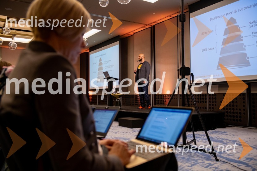  Martin Korošec, organizator, marketinški strokovnjak, avtor, predavatelj, direktor podjetja Rdeča Oranža d.o.o.Digitalni marketing od A do Ž, seminar