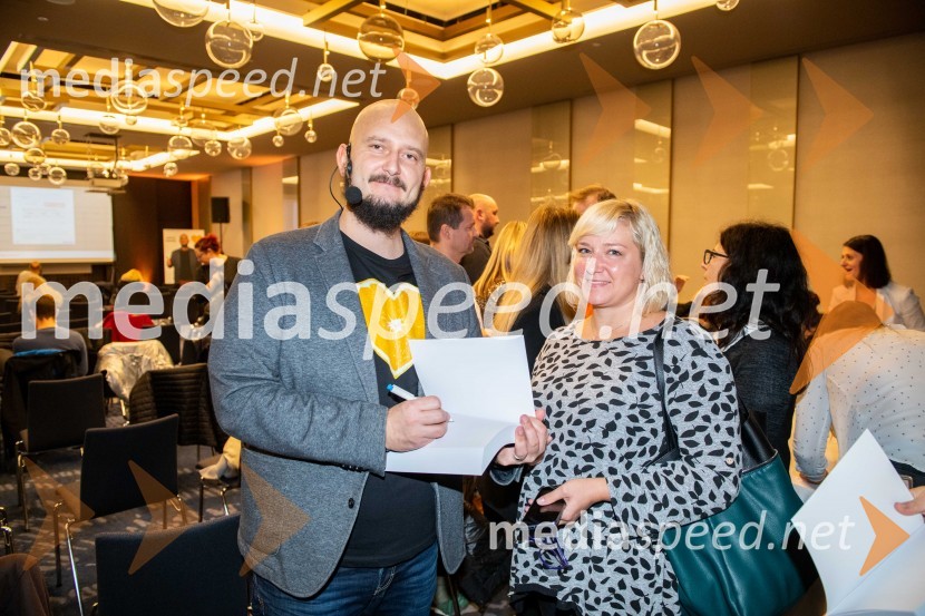  Martin Korošec, organizator, marketinški strokovnjak, avtor, predavatelj, direktor podjetja Rdeča Oranža d.o.o.;  ... Digitalni marketing od A do Ž, seminar