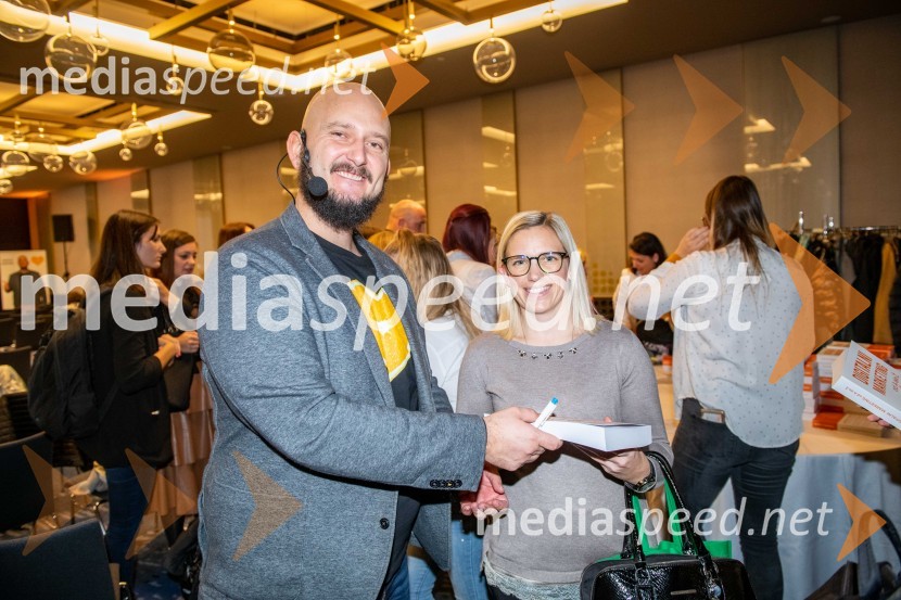  Martin Korošec, organizator, marketinški strokovnjak, avtor, predavatelj, direktor podjetja Rdeča Oranža d.o.o.;  ... Digitalni marketing od A do Ž, seminar