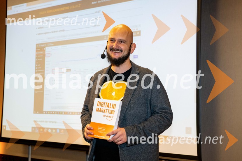  Martin Korošec, organizator, marketinški strokovnjak, avtor, predavatelj, direktor podjetja Rdeča Oranža d.o.o.Digitalni marketing od A do Ž, seminar