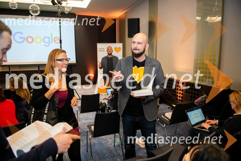  ... ;  Martin Korošec, organizator, marketinški strokovnjak, avtor, predavatelj, direktor podjetja Rdeča Oranža d.o.o.Digitalni marketing od A do Ž, seminar