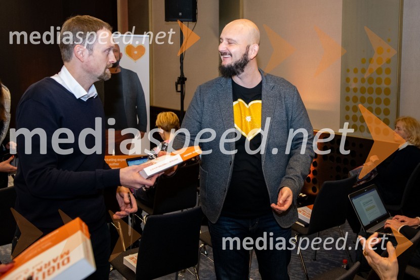  ... ;  Martin Korošec, organizator, marketinški strokovnjak, avtor, predavatelj, direktor podjetja Rdeča Oranža d.o.o.Digitalni marketing od A do Ž, seminar