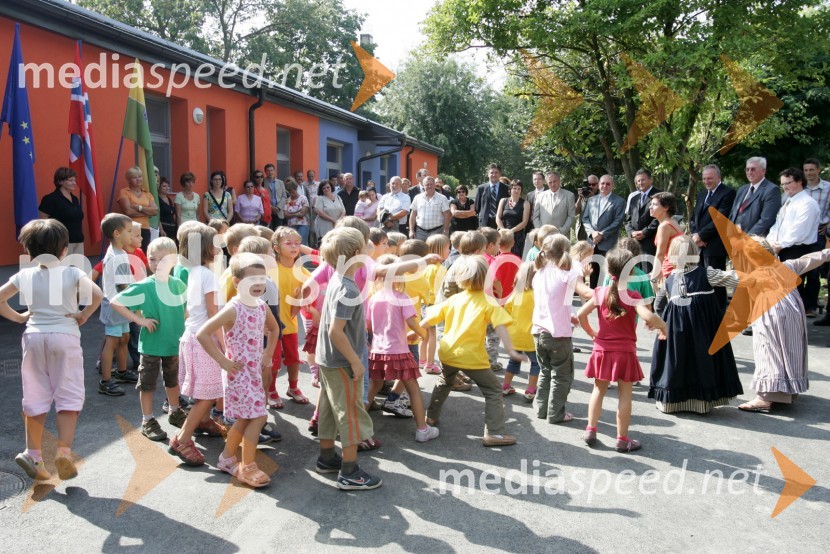 Otroci vrtca Manka Golarja Gornja Radgona 
	Energetsko varčen vrtec Manka Golarja