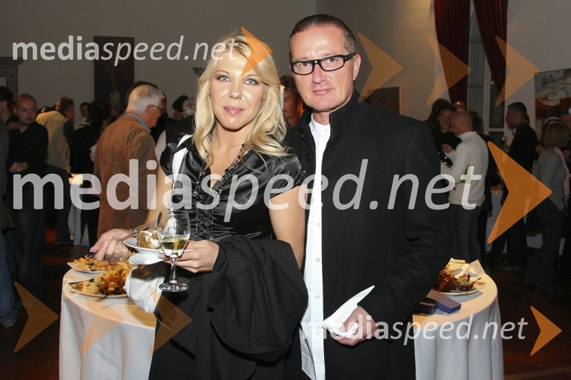 Aleksandra Cavnik, pevka in ...Slovenska popevka 2008