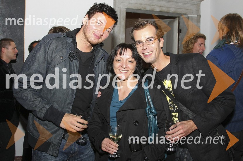 Robert Roškar, Radio Aktual, Natalija Sinkovič in Bernard Stramič, napovedovalca Radia SlovenijaSlovenska popevka 2008