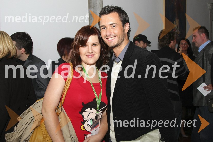 Maja Slatinšek, pevka in Gregor Bolčina, moderator Radia 1Slovenska popevka 2008