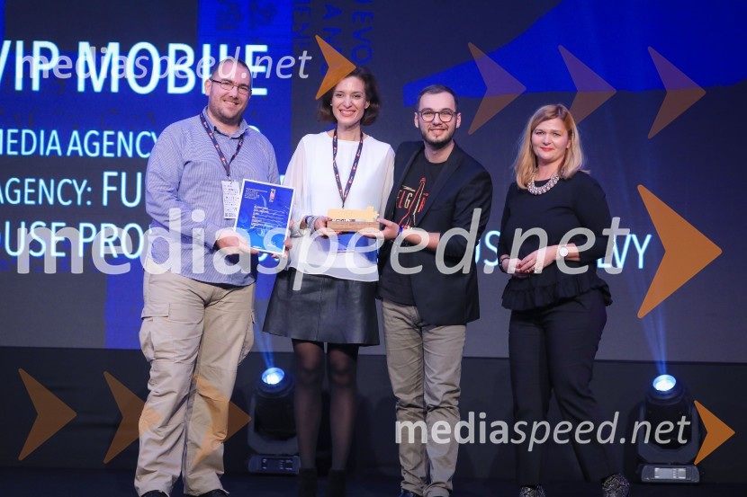  ... ;  ... ;  ... ;  Eva Aljančič, direktorica marketinga BMW Group SlovenijaSempl 2019, podelitev nagrad SEMPLER