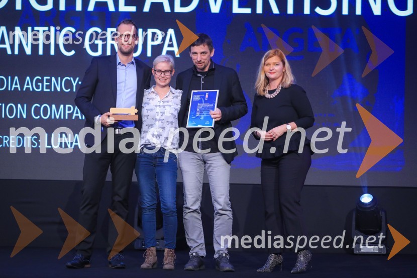  ... ;  ... ;  ... ;  Eva Aljančič, direktorica marketinga BMW Group SlovenijaSempl 2019, podelitev nagrad SEMPLER