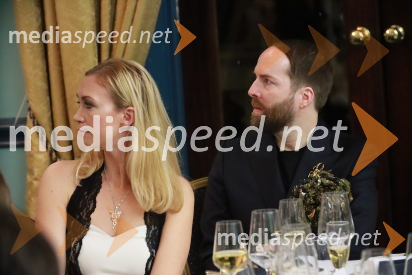  Karmen  Marguč, CHR Partners;  Dejan David Kemperl, Hiša LuksuzaChristmas Gala v Londonu
