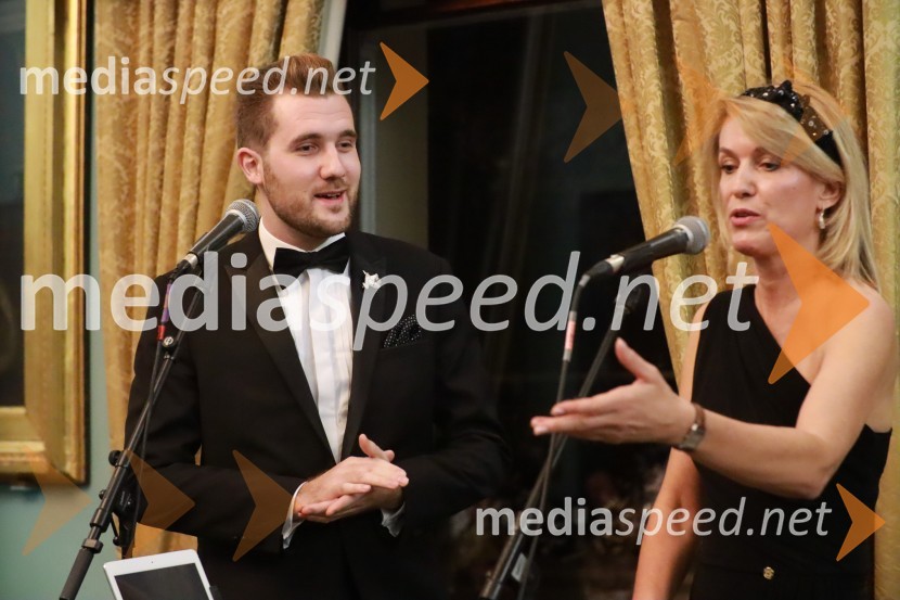  Miha Murn, predsednik AAMI Corporation, predsednik Botticellijevega kluba, predsednik Salvadorjevega kluba, direktor Zavoda AAMI, umetnik;  Barbara Uranjek, direktorica, Britansko-slovenska gospodarska zbornicaChristmas Gala v Londonu