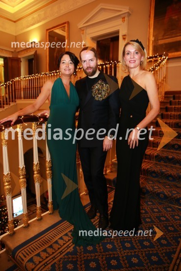  Kristina Gortnar;  Dejan David Kemperl, Hiša Luksuza;  Barbara Uranjek, direktorica, Britansko-slovenska gospodarska zbornicaChristmas Gala v Londonu