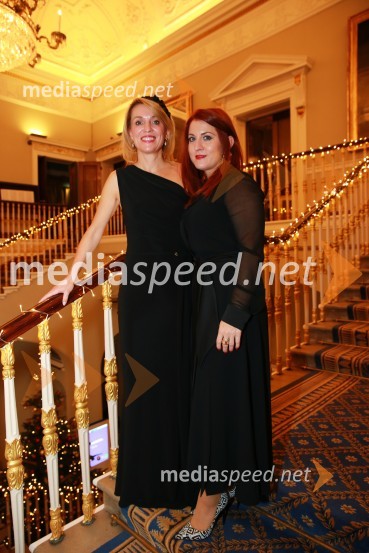  Barbara Uranjek, direktorica, Britansko-slovenska gospodarska zbornica;  Aleksandra Barič, Britansko veleposlaništvo v LjubljaniChristmas Gala v Londonu